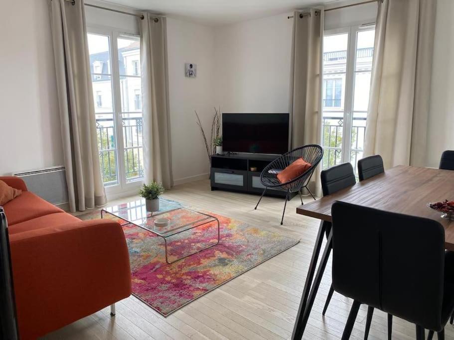 Elegance Et Confort Entre Disney Et Val D'Europe 6 Personnes+Parking Serris Exterior photo